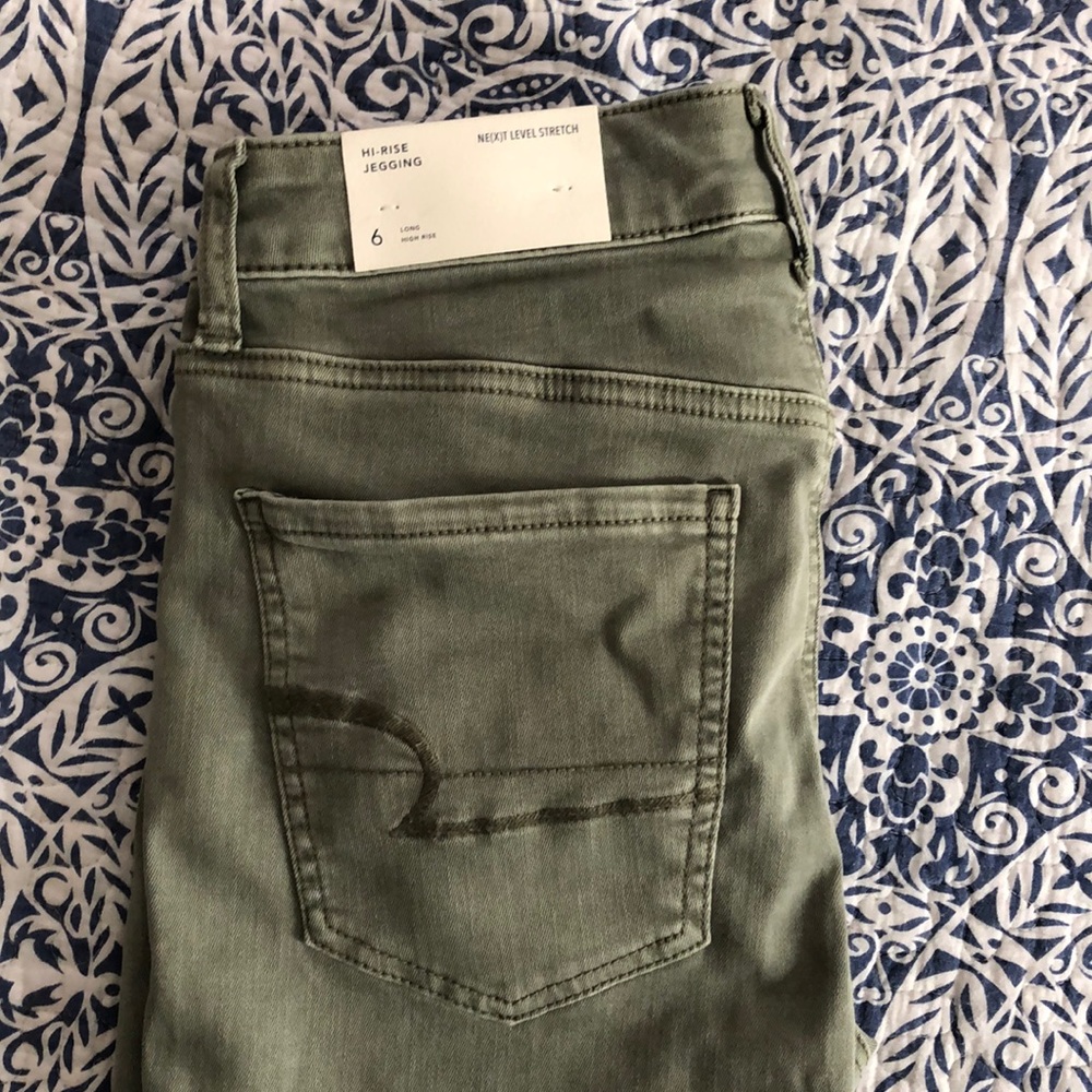 American Eagle Jeans NWT